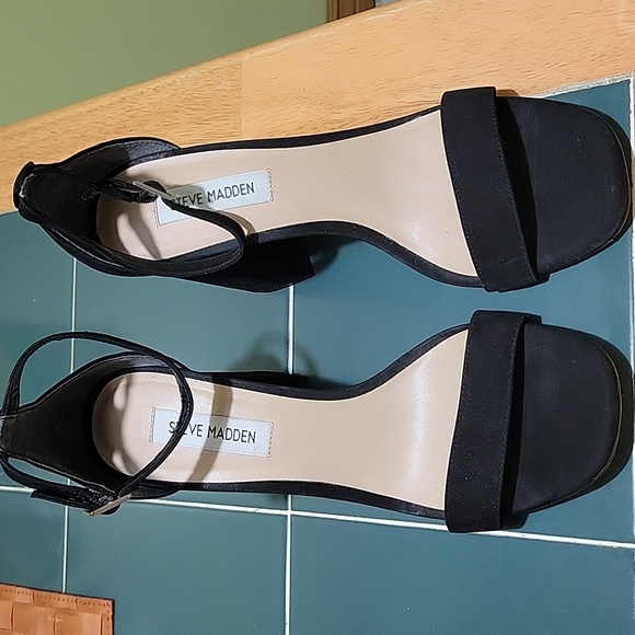 Steven Madden Dillion Black Strap Block Heel Nubuck Leather 10 Classic Cocktail - Picture 4 of 16